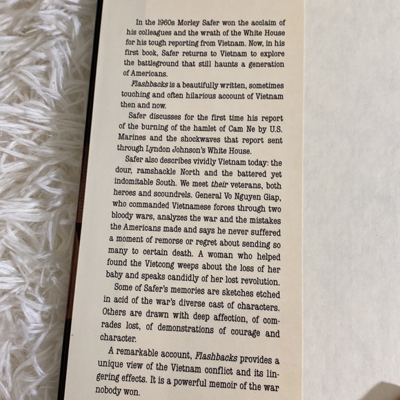 MORLEY SAFER FLASHBACKS ON RETURNING TO VIETNAM - MEMOIR Hardback EUC - Picture 4 of 8